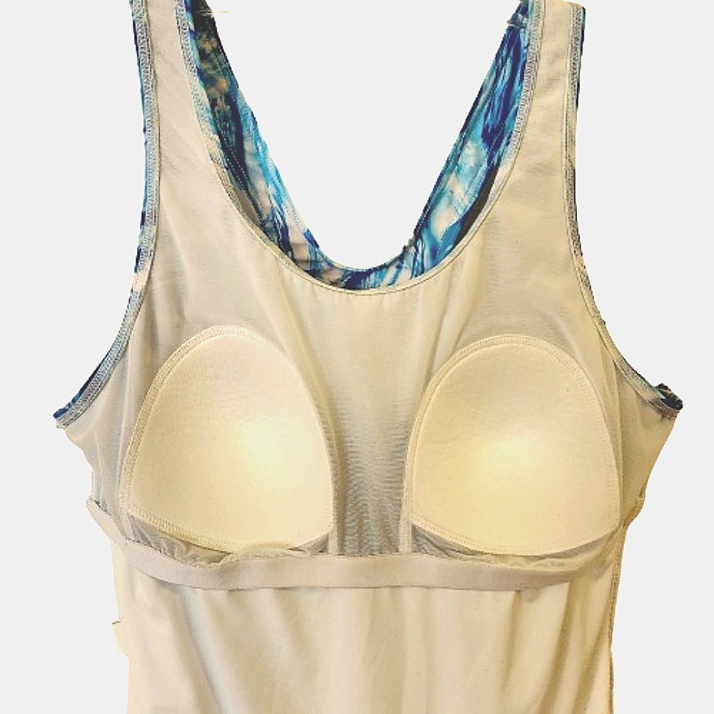 🆕️ ☆ One-Piece Racerback Swimsuit - Picture 9 of 14